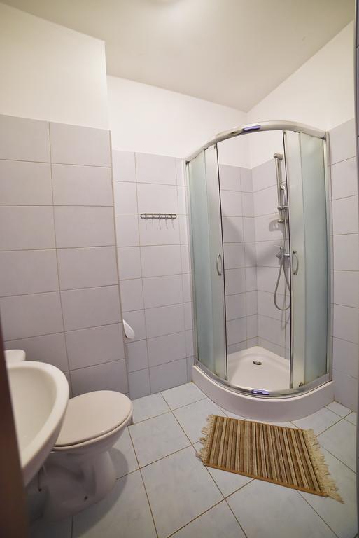 Hotel Restauracja Lorenzo Стопниця Екстер'єр фото
