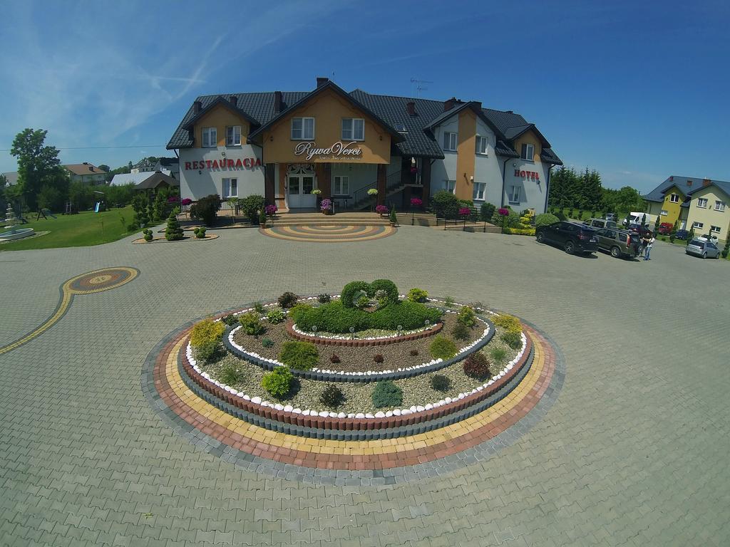 Hotel Restauracja Lorenzo Стопниця Екстер'єр фото